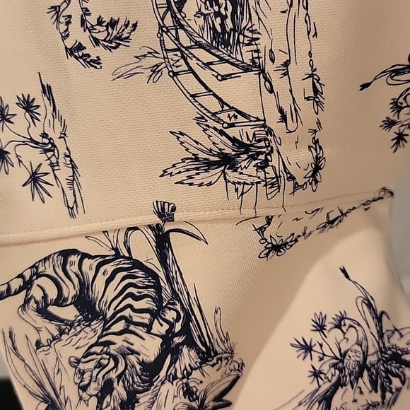 NWOT ELLANDEMM Perisienne Sweatshirt - Picture 5 of 16